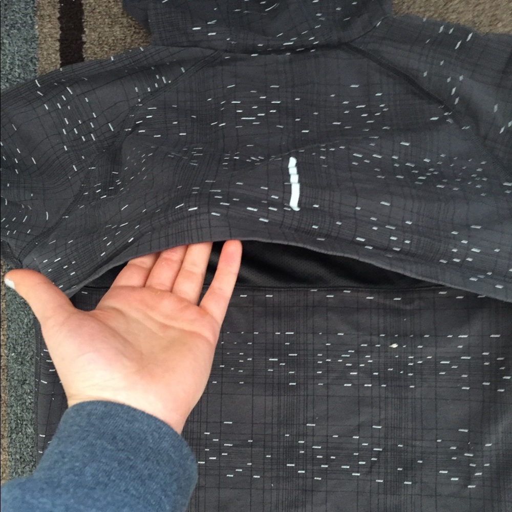 Nike Pullover - image 3